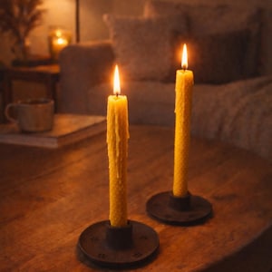 Portavelas de cerámica artesanal con diseño de corazón y vela de cera de abeja, set de regalo minimalista, decoración rústica para el hogar, regalo de vela natural, estética acogedora.