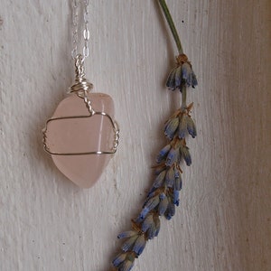 Rose Quartz Necklace Silver - Rose Quartz Pendant Silver - Best Friend Gift for Her Crystal Necklace Gift for Woman Rock Gemstone Jewelry