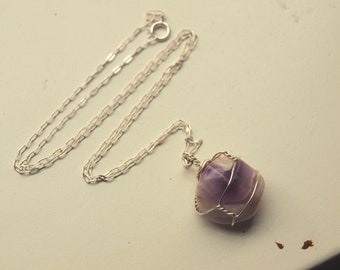 Silver Amethyst Necklace Small Amethyst Necklace Dainty Healing Crystal Necklace Small Purple Crystal Necklace Gift for Grandma Necklace