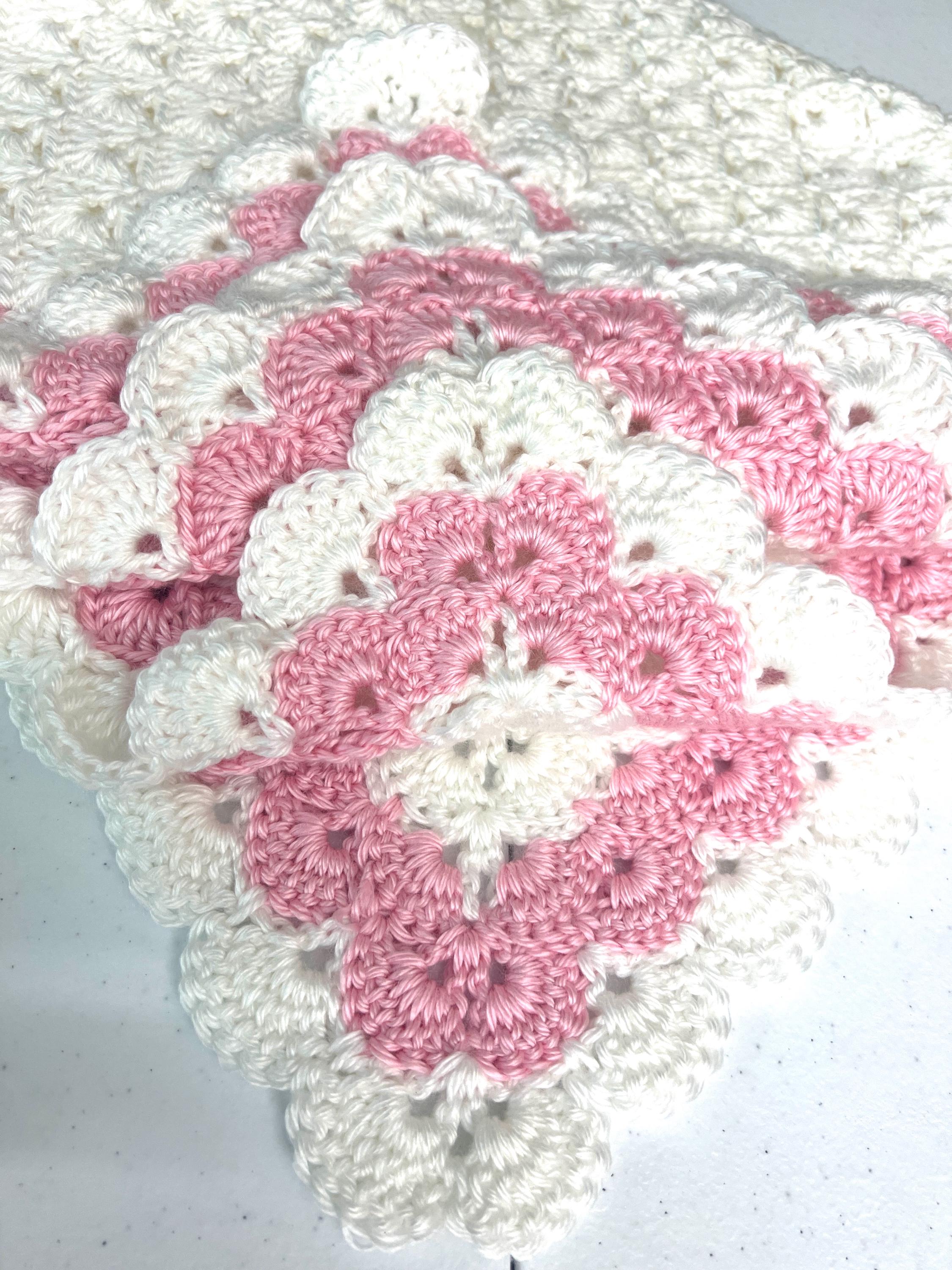 Beginner Crochet Baby Blanket Pattern | Shell V Stitch Square (PDF ...