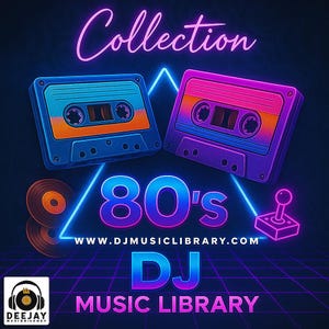 Może przedstawiać: Grafika w stylu retro z napisem "Collection" pisanym kursywą nad dwiema kasetami magnetofonowymi. Obraz zawiera tekst "80's", "DJ" i "Music Library", a także adres strony internetowej i logo. Tło jest granatowe z siatką.