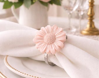 Napkin Ring Holder with Daisy | Dining and Kitchen Table Decoration | Wedding Table Decor | Floral Dinner Party