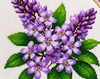 The "Bright Flowers" satin stitch pattern is a cozy and simple embroidery tutorial.