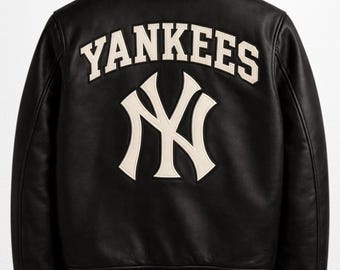 Lyxig NY Yankees svart läderbomberjacka för män och kvinnor | Premium varsityjacka med pälskrage | Vinter streetwear-kappa