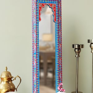 Handgeschilderde boogspiegel | Indiase houten muurdecoratie, Boho Heritage-kunstlijst