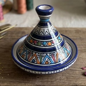 Autentica tajine marocchina in ceramica fatta a mano - Pentola in terracotta dipinta a mano - Ceramica tradizionale berbera - Utensili da cucina artigianali