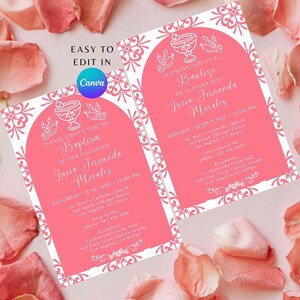 Könnte beinhalten: Rosa Taufkarten mit weißen dekorativen Rändern und Text. Die Einladungen enthalten den Text "Please join us for the Baptism of our daughter Juica Fernanda Morales" und Veranstaltungsdetails. Umgeben von rosa Rosenblättern.