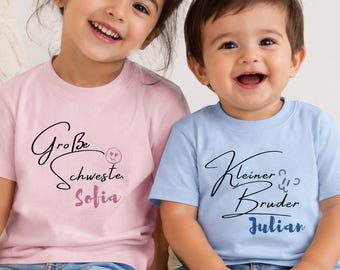 Geschwister Outfit mit Namen – Große Schwester Shirt & Kleiner Bruder T-Shirt personalisiert, Familien Fotoshooting, Geschenk zur Geburt