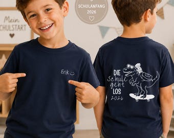 Schulkind Shirt 2026 mit Name – Dino Skateboard T-Shirt für Jungen, Outfit zum 1. Schultag, personalisiertes Einschulung Geschenk