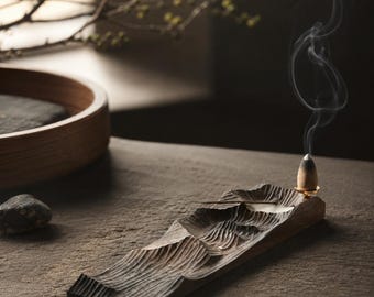 Japanese Zen Incense Holder – Minimalist Incense Burner