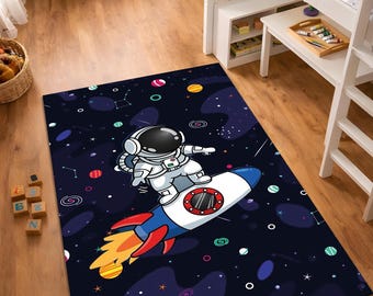 Tappeto spaziale per bambini con astronauti, tappeto con razzo e galassia a cartoni animati, tappeto per la stanza dei giochi a tema spazio, tappeto a tema spaziale per la cameretta dei bambini, tappeto spaziale per la cameretta dei ragazzi, lavabile