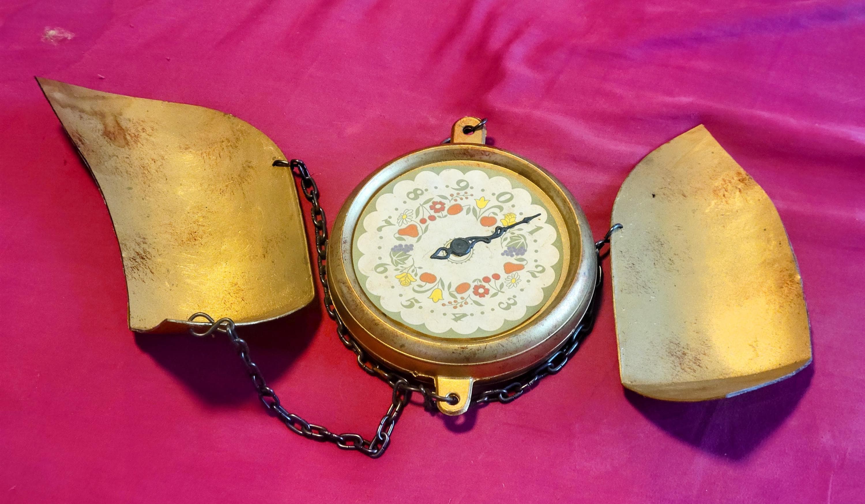 Mid Century Burwood Clock - Etsy