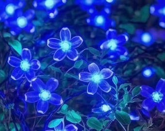 Guirlande solaire fleurs bleues