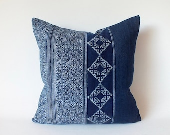 Midnight blue pillow | Etsy Blue round pillow | Etsy