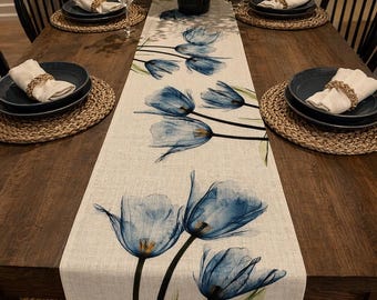 Blauwe tulp tafelloper boerderij tafelloper bloemen linnen tafelloper rustieke keukendecor eettafel loper lente tafeldecor