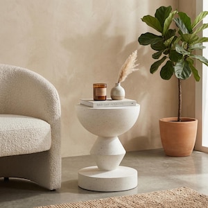 Skulpturellt staplat sidobord i betong | Wabi Sabi accentbord, växtställ