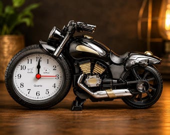バイク型目覚まし時計、ビンテージバイク型卓上時計、バイカーへのギフト、男の隠れ家装飾、レトロバイク型卓上時計、ガレージ装飾、男性へのギフト