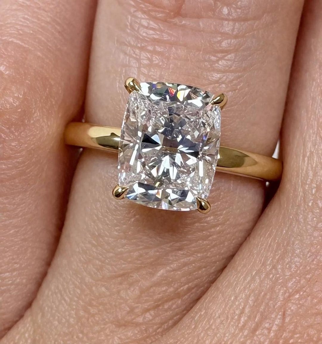 Radiant Cut Lab Grown Diamond Solitaire Engagement Ring | 14K Yellow ...