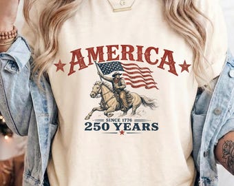 Camiseta Comfort Colors® America 250 Years, estilo Western America / Jinete a caballo 1776-2026.
