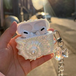 3D Shell AirPods Case, Iridescent Pearl Seashell AirPods Pro Case, Mermaidcore Cottagecore Aesthetic, Mother of Pearl Ocean Cute Unique Gift