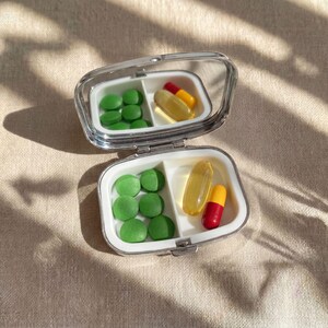 Kawaii Snuggling Kittens Small Pill Box Case - Medicine Container, Pill Organizer, Vitamins Gum Tic Tacs Mint Holder