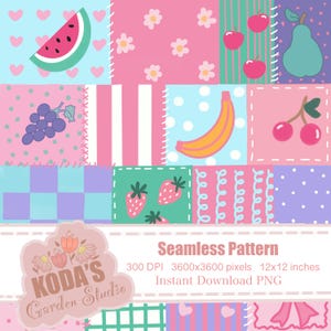 Könnte beinhalten: Ein nahtloses digitales Muster mit einem Patchwork-Gitter aus bunten Quadraten, das Illustrationen von Wassermelonen, Weintrauben, Bananen, Kirschen, Erdbeeren und Birnen sowie florale, gepunktete und gestreifte Motive in Pastelltönen zeigt.