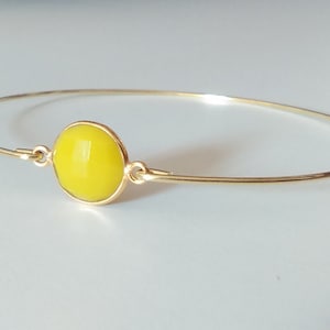 Echter gelber Achat Armreif - Achat-Edelstein-Armband - Gelbes Steinarmband - Stapelarmbänder - Minimalistischer Schmuck - Individueller Schmuck