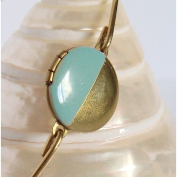 Gold and mint locket bangle - Minimalist jewelry - Everyday jewelry - Gold Bangle - Locket bracelet