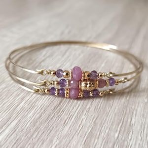 Bracelet jonc améthyste et rubis - Bracelet ethnique en laiton - Bracelet minimaliste - Bijoux personnalisés - Bijoux sur-mesure