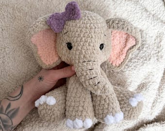 Crochet Sitting Elephant Amigurumi Pattern | Safari Elephant Plushie Crochet Pattern Tutorial