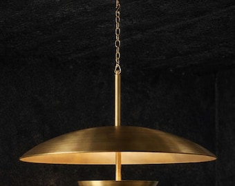 Ręcznie wykonana mosiężna lampa wisząca z kopułą, skandynawska lampa wisząca z połowy XX wieku