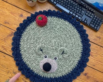 This Handmade Bear Rug With Googly Eyes Is The Cutest Thing On My Desk