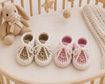Mönster för virkade babyskor | PDF-guide för favoritskor | Handledning för vita babyskor för nyfödda | 0 till 3 månader, Babyskor för pojkar