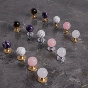 Luxury Brass Stone Cabinet Handle – Crystal Drawer Knob for Wardrobe Furniture