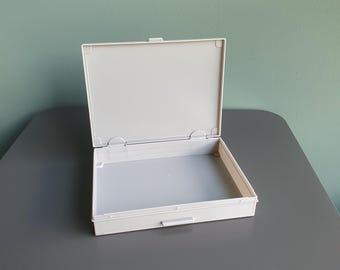 3D Printable: Stackable Organizer Assortment Box with Lid #3 (Digital Download)