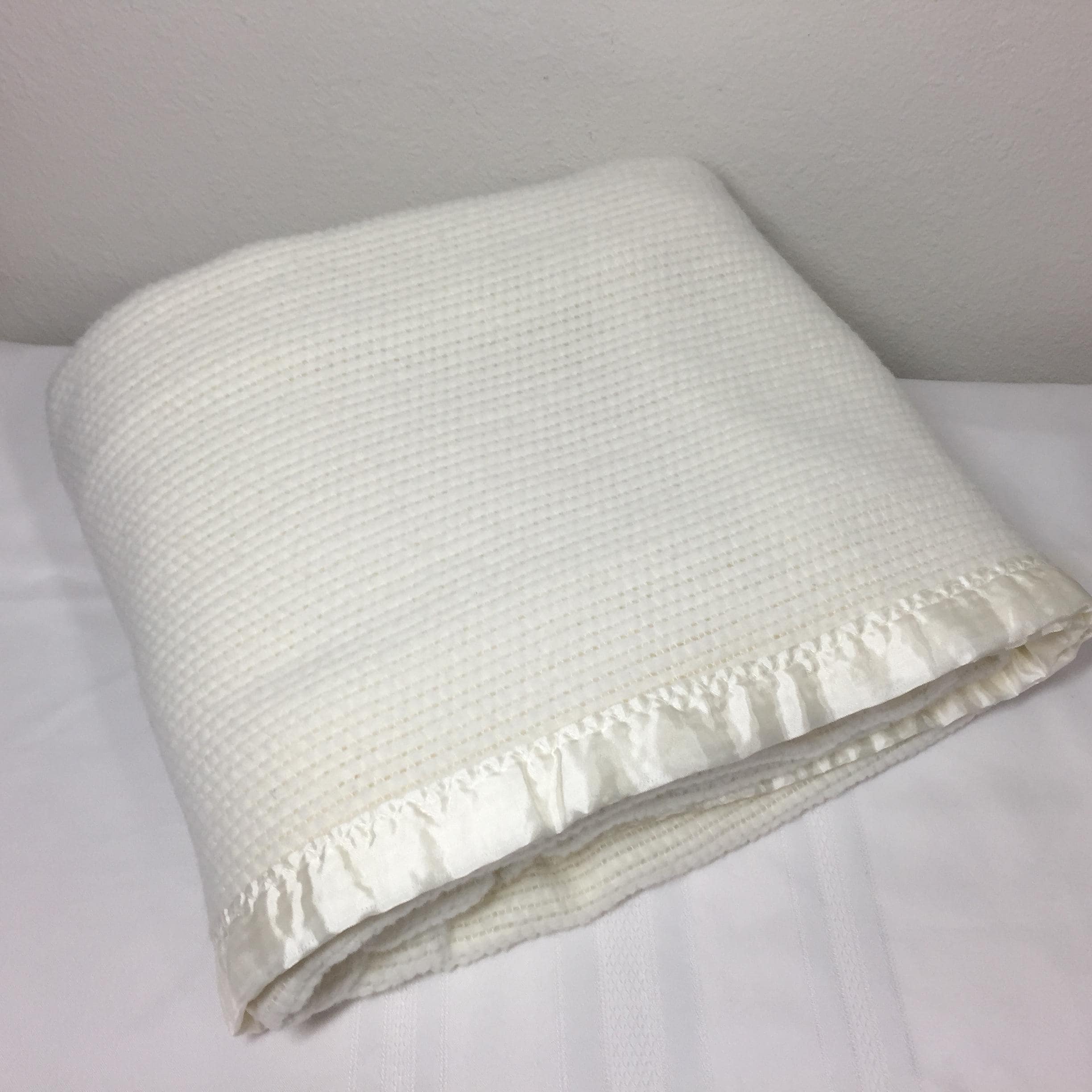 Vintage Soft Blanket with Satin Trim Off White Acrylic Woven Waffle Weave Security Bedding Twin Size 65 X 87