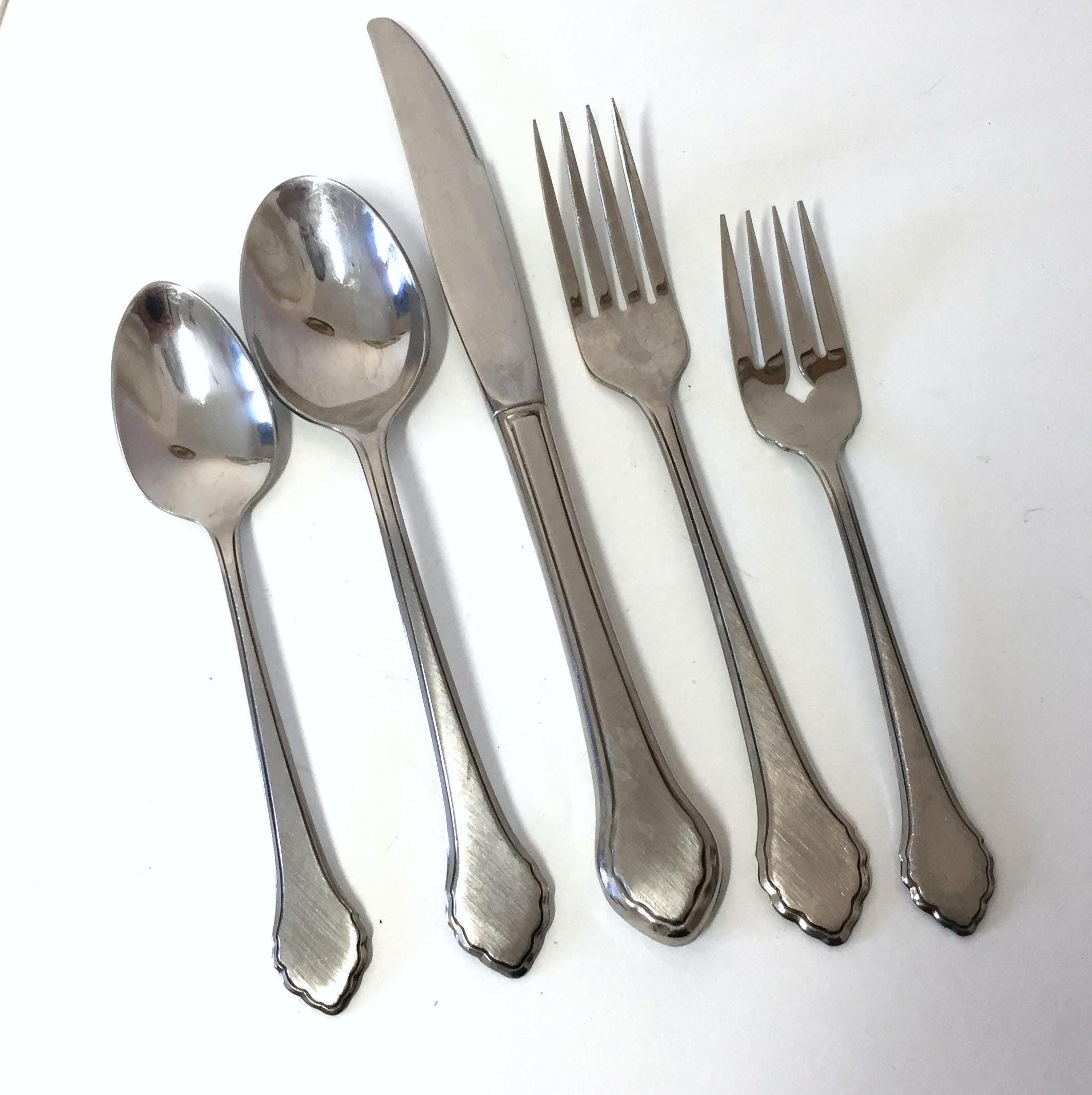 Wm Rogers Deluxe Stainless Oneida Flatware - Etsy