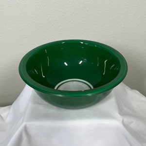 Lot of 10 Vintage PYREX Green Flowers Nesting Bowls 4 Lids White # In  Discript