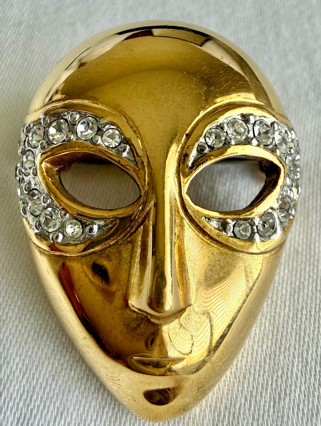Butler Mask Vintage Butler Carnival Mask Brooch, Gold Plated - Etsy