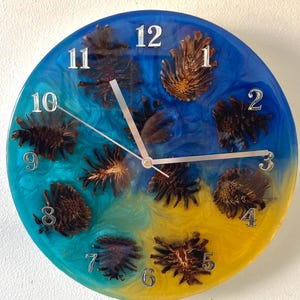 Handcrafted Resin Pinecone Wall Clock – Nature-Inspired Statement Piece – 12” Modern Rustic Decor