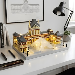 LED Louvre Pyramid Building Blocks Set Micro Mini Brick Paris Museum DIY Kit Desk Decor Gift