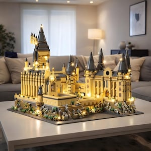 Kasteel Bouwstenen Set 6369 Stuks Architectuur Model Kit Micro Baksteen Paleis Speelgoed Bureau Decor Cadeau voor volwassenen Met Lichtoptie