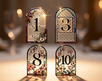 Plantilla de números de mesa de boda con efecto vidriera, paquete de letreros de boda imprimibles, números de mesa góticos vintage, PDF editable para crear tú mismo con Canva.