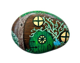 Hand Painted Hobbit Door Rock – Lord of the Rings Inspired Fantasy Stone – Glossy Sealed Garden Decor