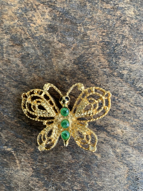 Vintage NEW VIEW Rhinestone Butterfly Brooch Gold… - image 3