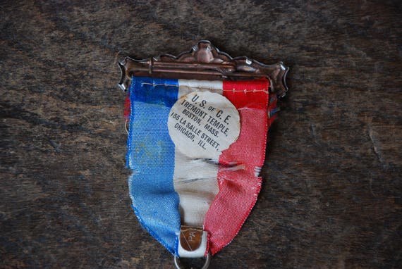 Antique Victorian Brooch Ribbon Badge Handshake 1… - image 9