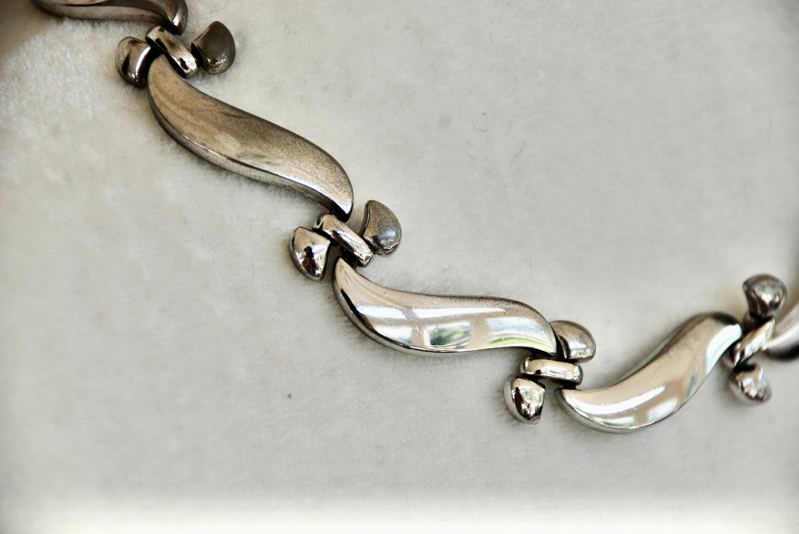 Vintage Choker Necklace Wavy Chain Silver Tone Mid Etsy