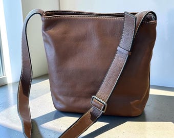 Bolsa Tote Feminina em Couro, Bolsa Transversal Elegante, Bolsa de Ombro em Couro Legítimo, Bolsa Casual para o Dia a Dia, Bolsa Mensageiro em Couro Macio