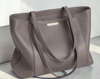 Bolsa Tote Grande Feminina em Couro, Bolsa de Ombro em Couro Bovino de Primeira Camada, Bolsa de Grande Capacidade, Bolsa Casual para o Dia a Dia, Bolsa Tote Moderna para Trabalho e Viagem