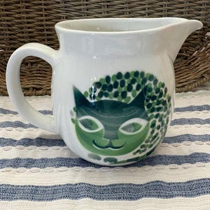 Vintage Arabia Finland Kissa Cat Creamer, MCM Scandinavian Design, Kaj Franck, 1969